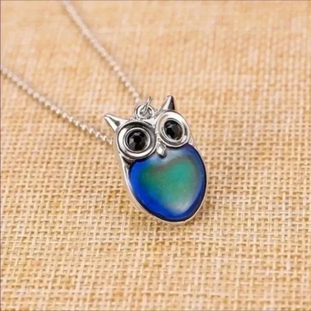 Temperature Changing Silver Mood Owl Necklace NWT